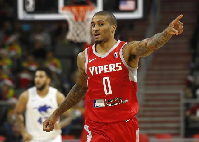 一度落后 一度落后